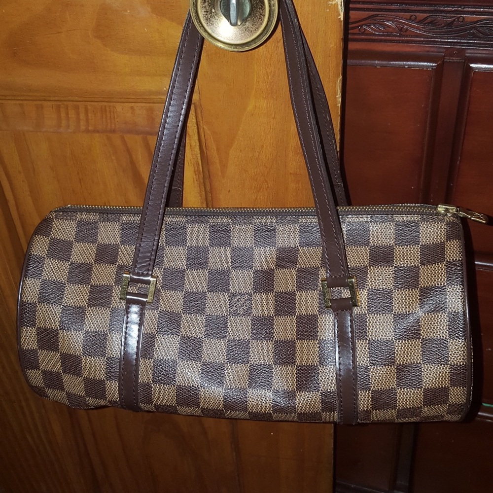 Louis Vuitton Damier Papillon Handbag.